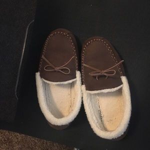 Men’s Size 9 Moccasins